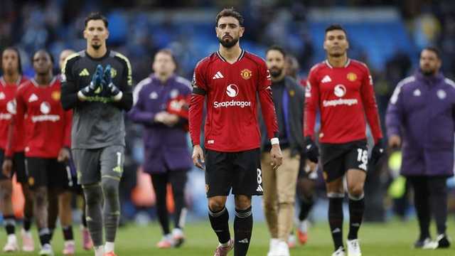Ruben Amorim gagal angkat Manchester United, tersingkir dari Piala Liga dan terpuruk di posisi 14 Liga Inggris