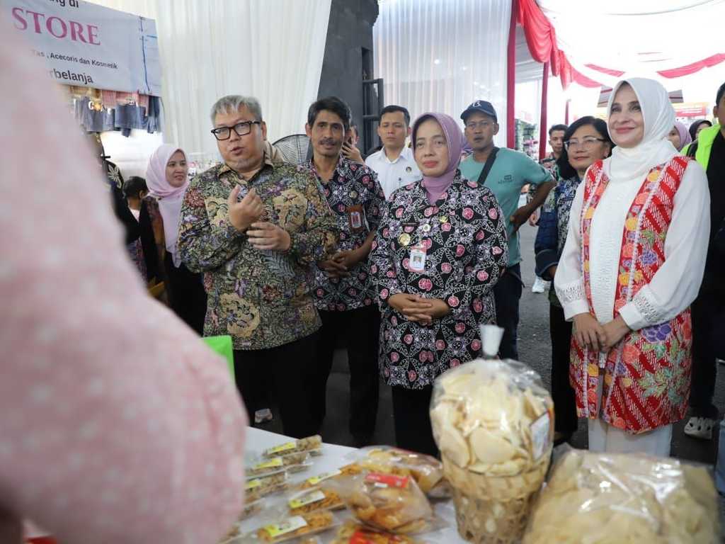 Kementerian UMKM: Thrifting Lokal Aman, Penertiban Sasar Impor Ilegal Gudang