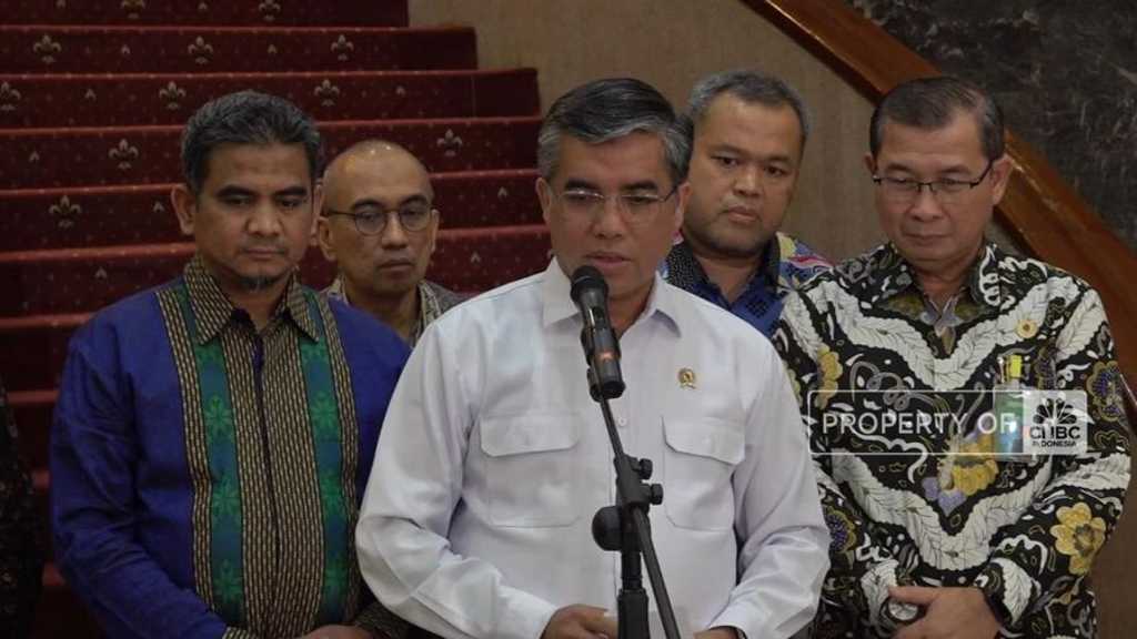 Pemerintah kaji kenaikan UMP 2026, dengar aspirasi buruh