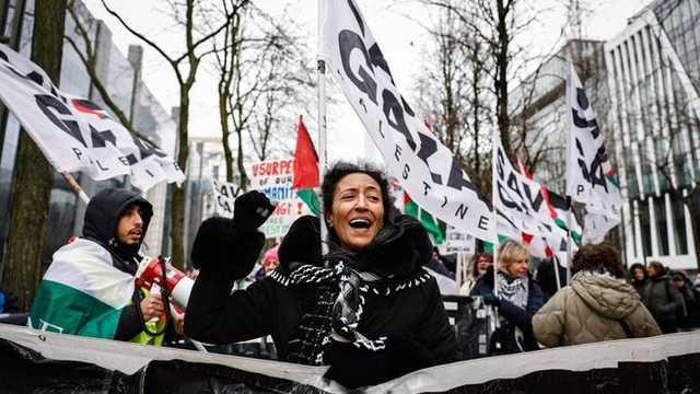 Search image article