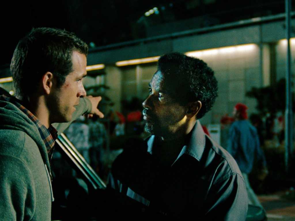 Ryan Reynolds Bikin Denzel Washington Murka di Lokasi Syuting, Ini Penyebabnya!
