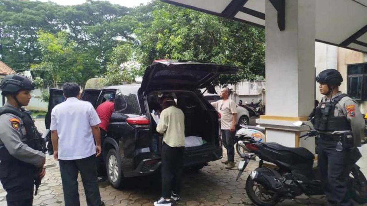 KPK Periksa Kadisbudparpora Ponorogo, Geledah Mobil Dinas Terkait Monumen Reog
