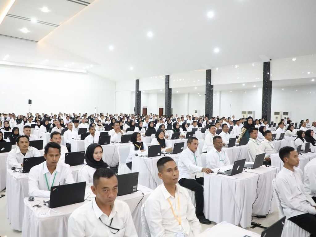 Status PPPK Jadi PNS: DPR Akui Ada Wacana, Belum Formal Dibahas