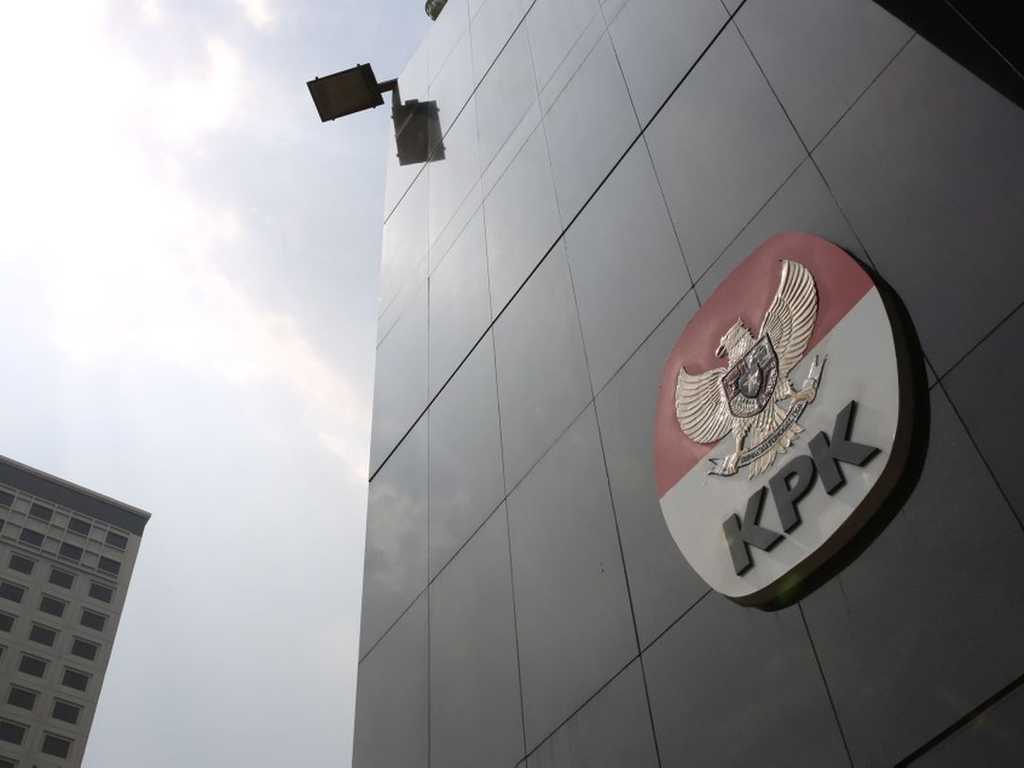 Search image article