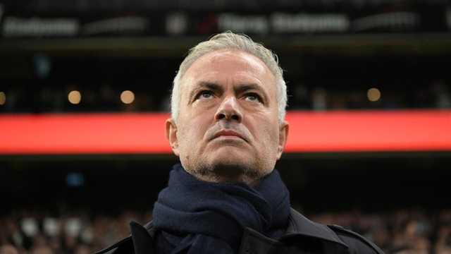 Jose Mourinho santer dikaitkan jadi pelatih baru Benfica