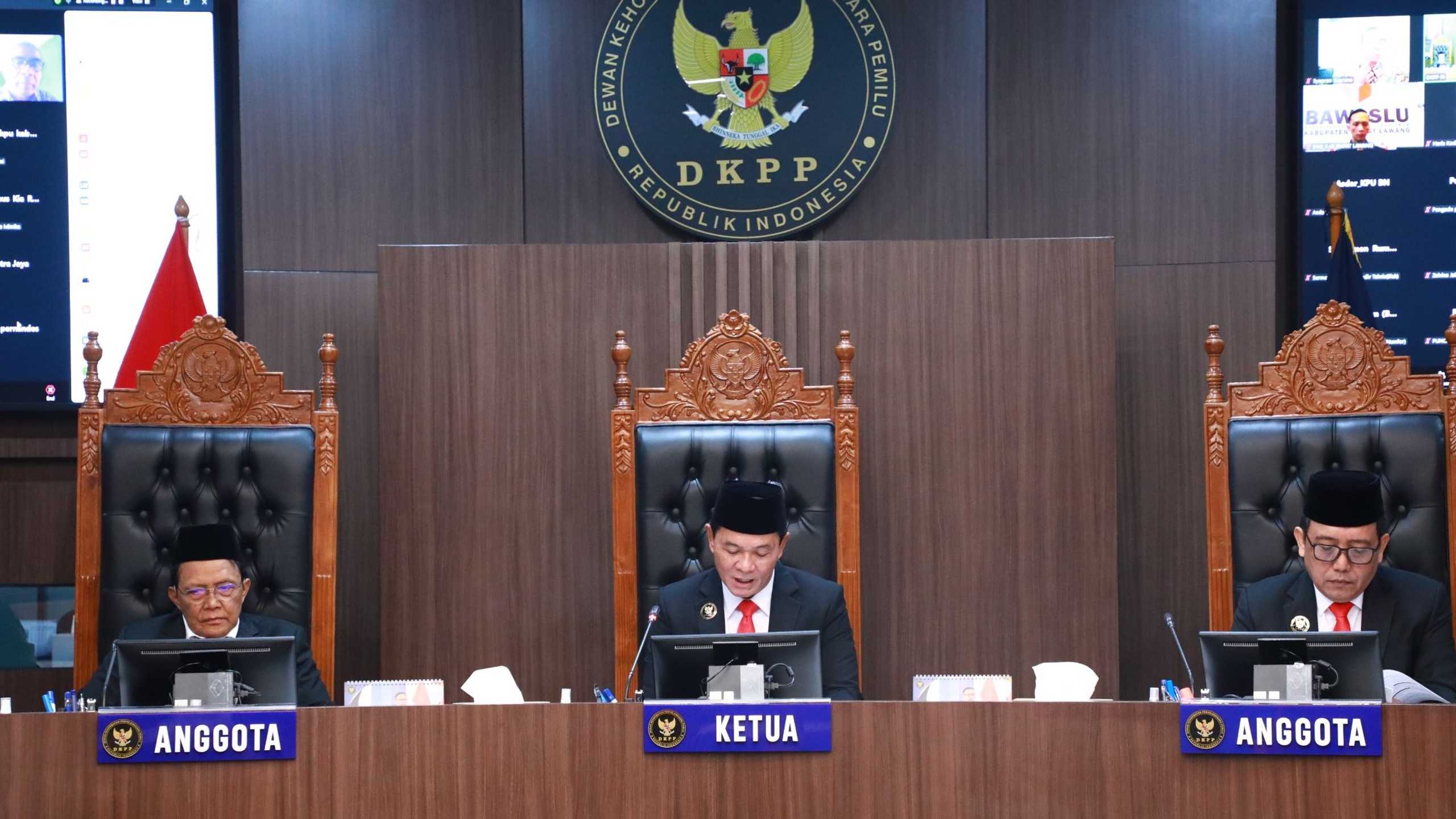 DKPP jatuhkan sanksi Koordinator Bawaslu Empat Lawang atas perbuatan tak pantas