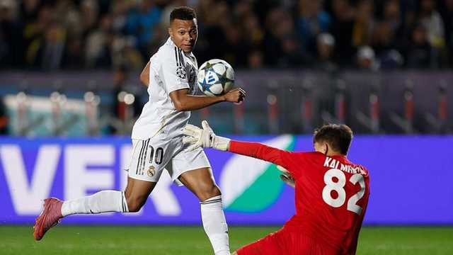Mbappe puncaki daftar top skor Liga Champions usai hat-trick