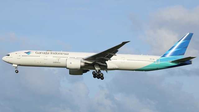 Garuda Indonesia Merugi Rp3 Triliun, Pendapatan Anjlok Drastis