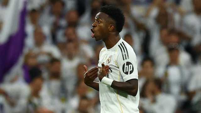 Vinicius Junior Marah Besar, Ditarik Keluar Saat Real Madrid Kalahkan Barcelona