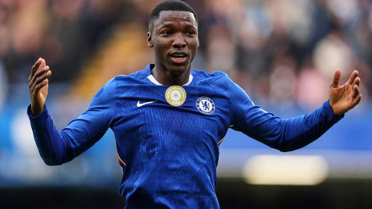 Moises Caicedo Bungkam Kritik, Kini Disandingkan dengan Makelele-Kante di Chelsea