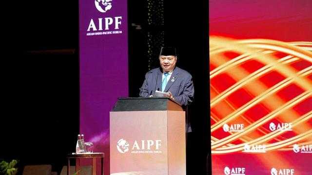 Airlangga di AIPF: Indonesia Perkuat Daya Saing Lewat Makan Bergizi & Koperasi