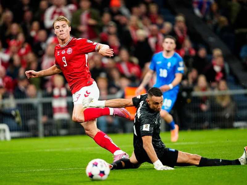 Hojlund Bersinar di Napoli, Bikin Manchester United Dilema Besar