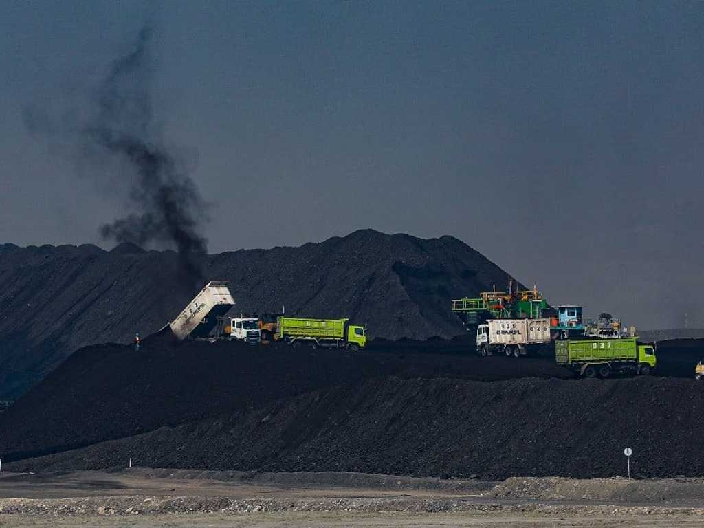 Industri Batu Bara Hadapi Tahun Menantang, Harga Anjlok di Bawah US$100