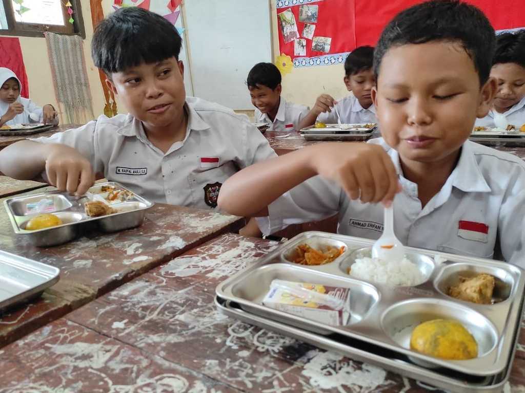 Search image article