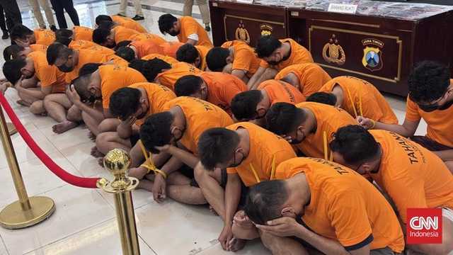 Search image article