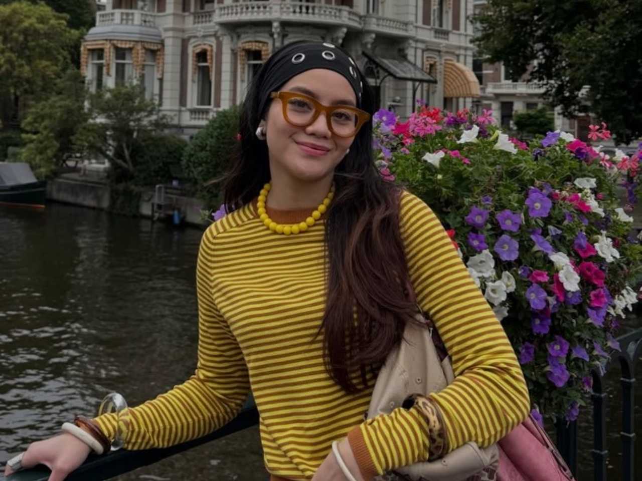 Search image article