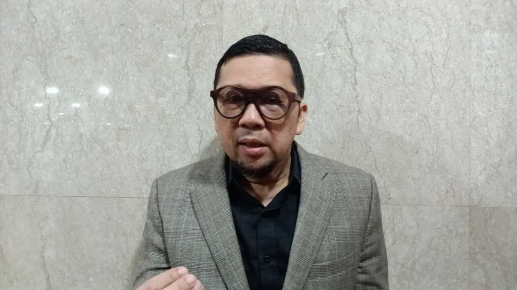 Search image article