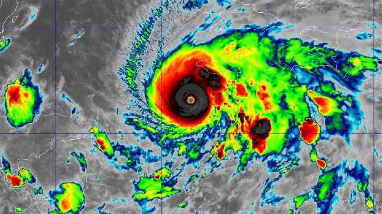 Badai Melissa: 49 Tewas, Badai Terkuat Atlantik Landa Karibia