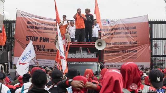 Apindo respons tuntutan buruh kenaikan upah 10,5%