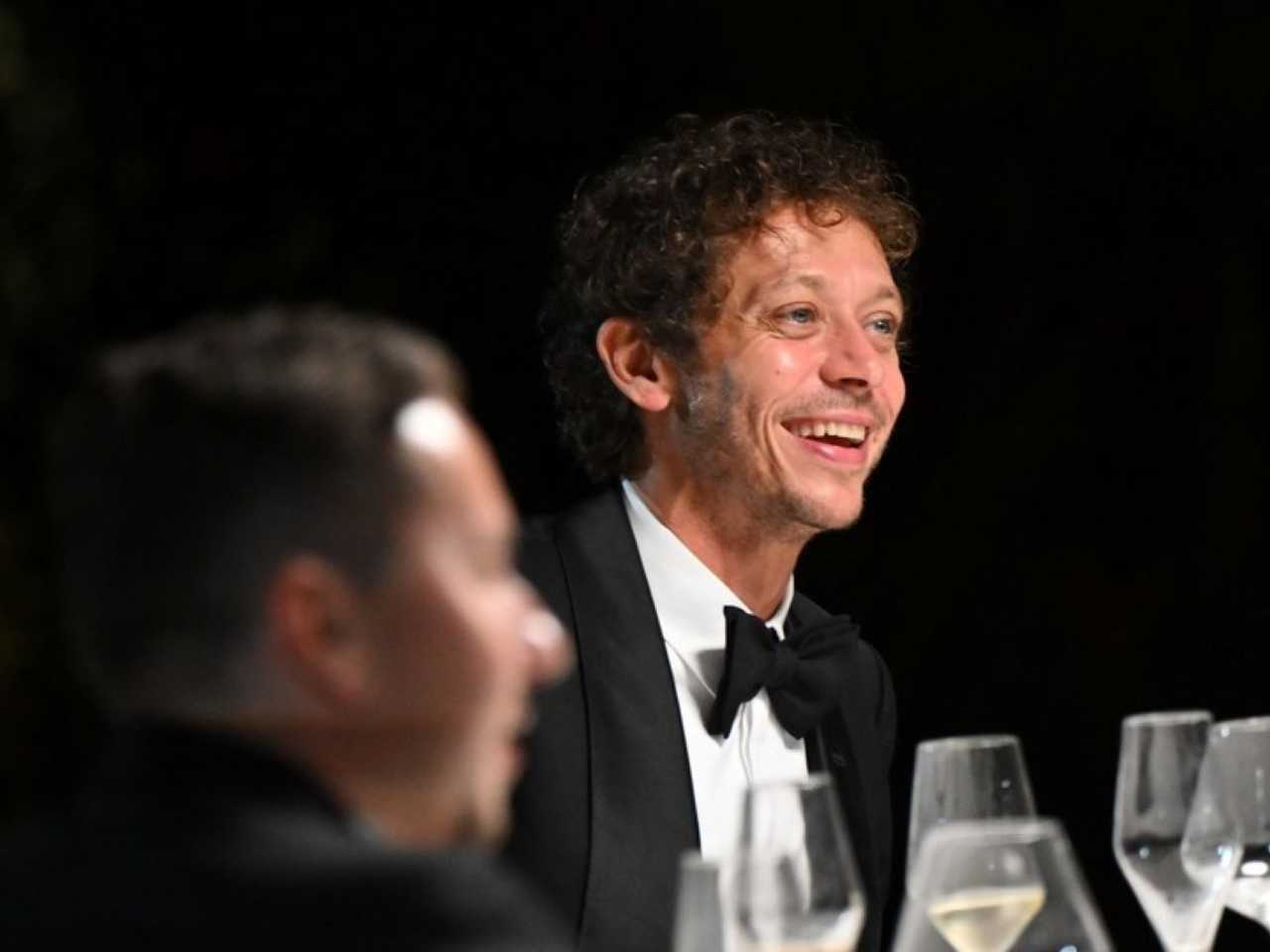 Search image article