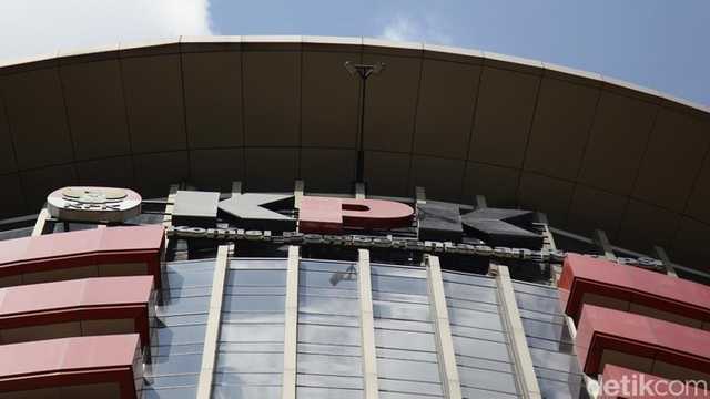 Search image article