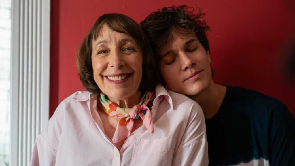 “Actual Nobodies” Mulai Syuting, Dibintangi Didi Conn & Austin P. McKenzie