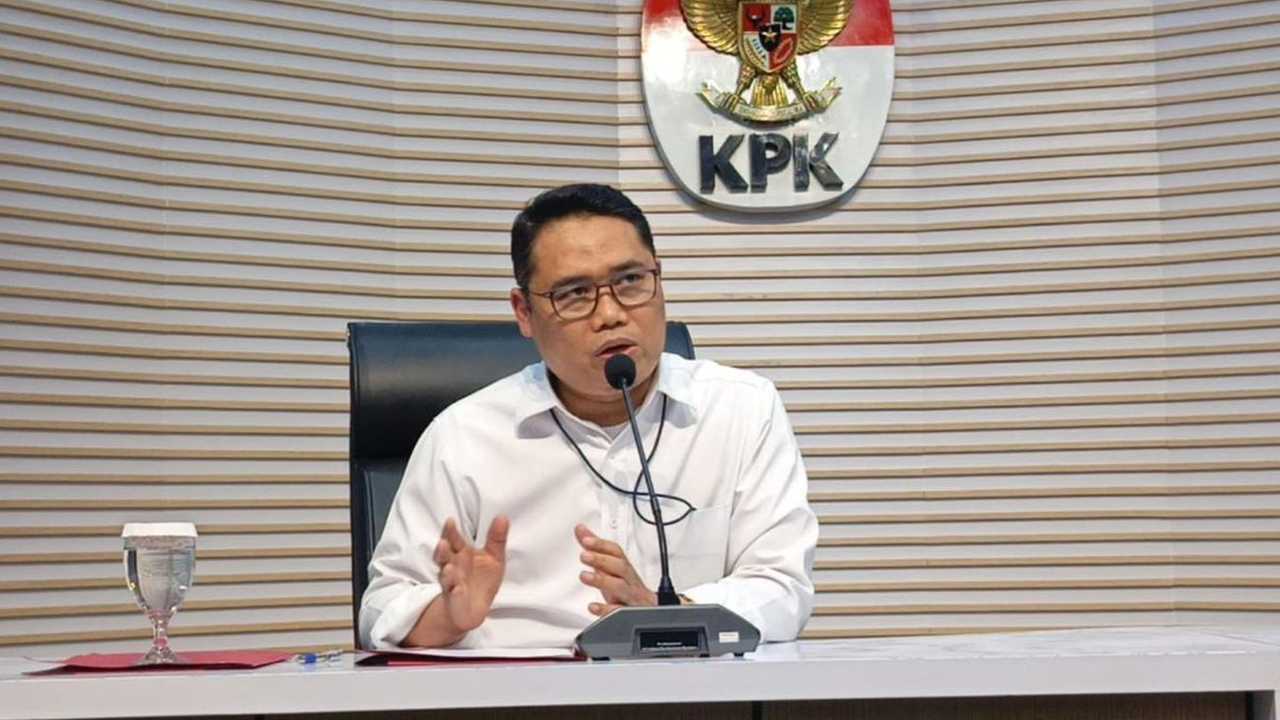 Search image article