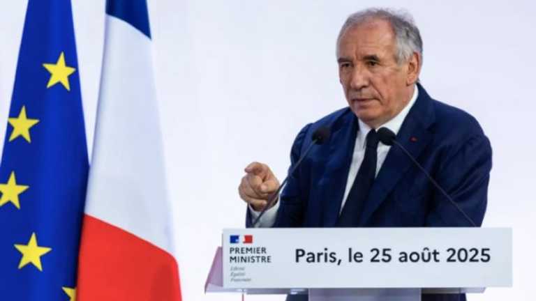 PM Prancis François Bayrou Terancam Lengser, Ketidakpastian Politik Hantam Macron