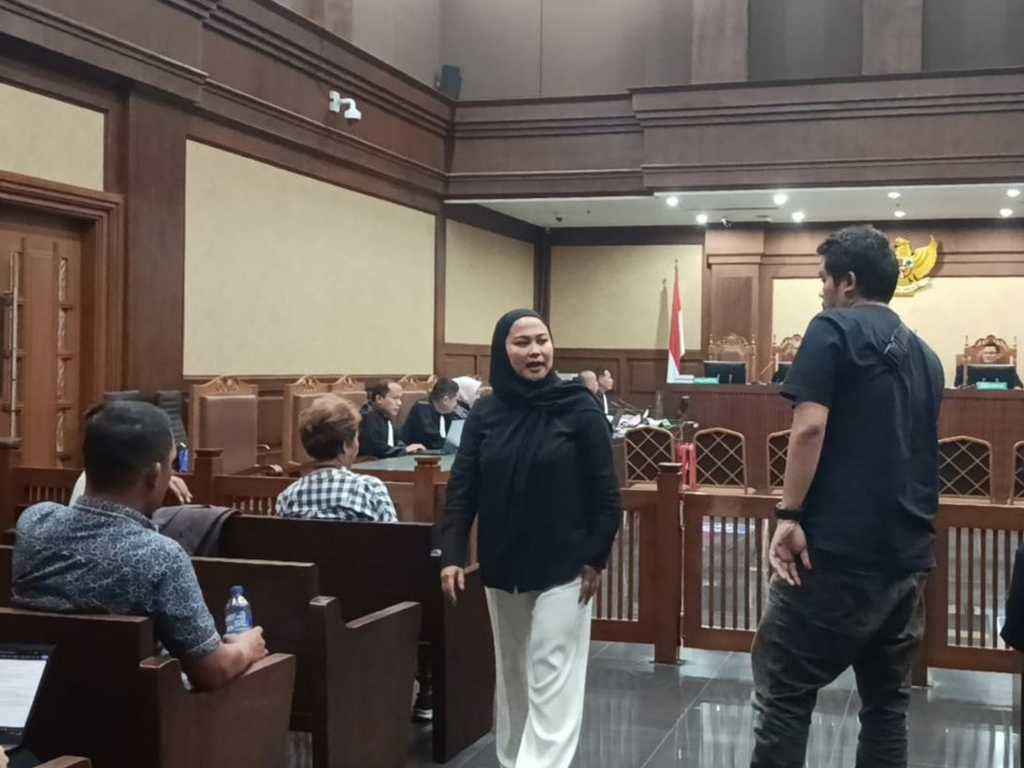 Istri Siri Hakim Agam Temukan Uang Valas Rp 2 Miliar