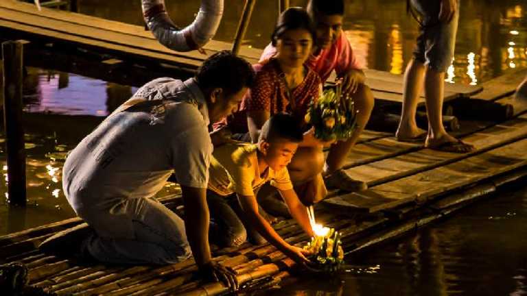 Search image article