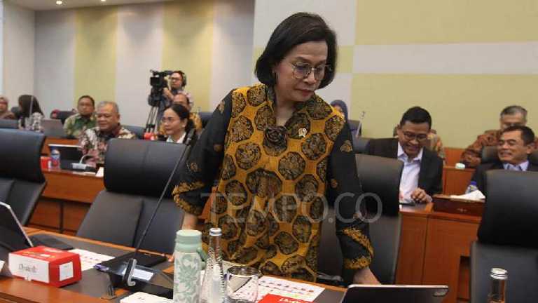 Geger Reshuffle Prabowo: Rupiah Ancam Tembus Rp 16.350, Sri Mulyani Diganti!