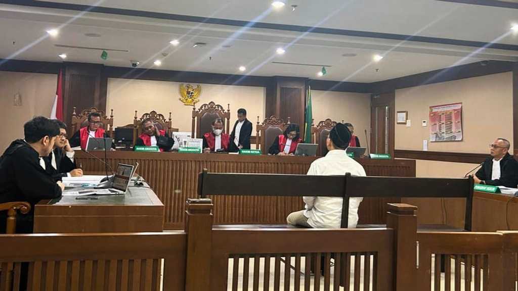 Search image article