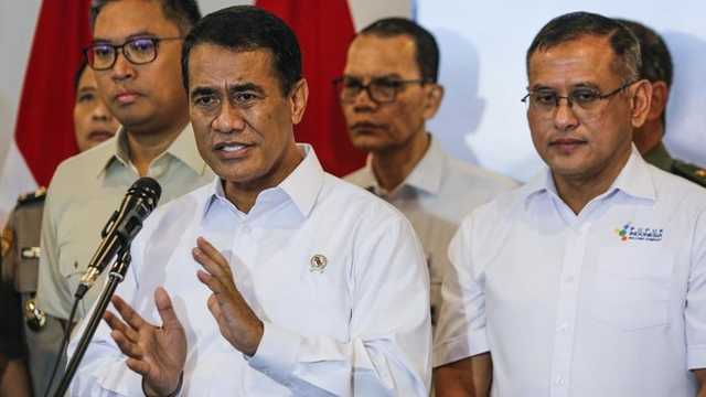 Lindungi 160 juta petani, Mentan Amran cabut izin 190 distributor pupuk