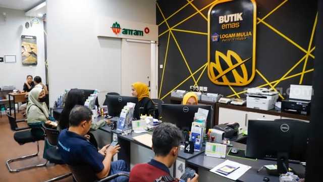 Harga emas Antam naik tipis, didukung sentimen The Fed dan geopolitik