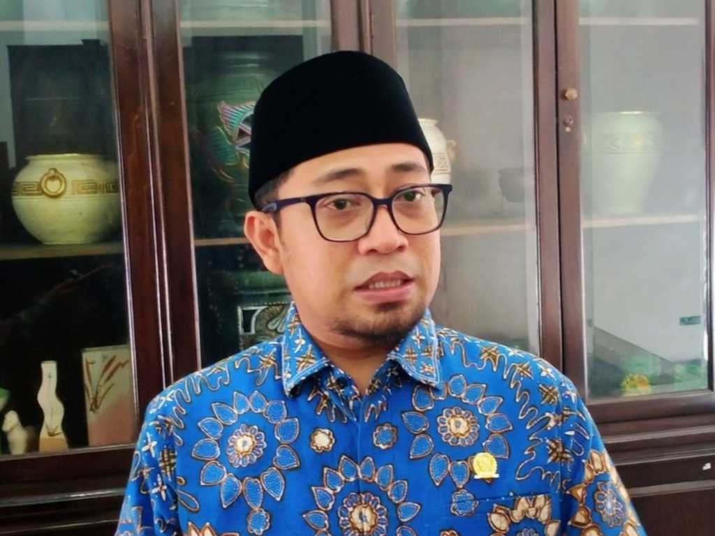 Search image article