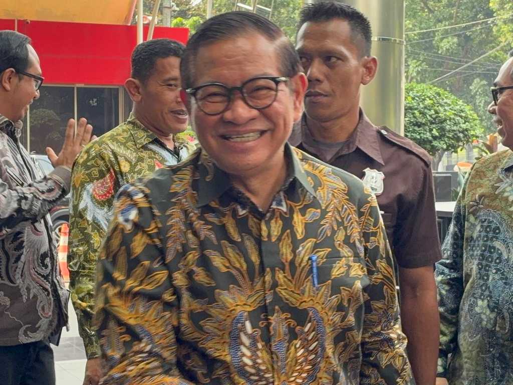 Search image article