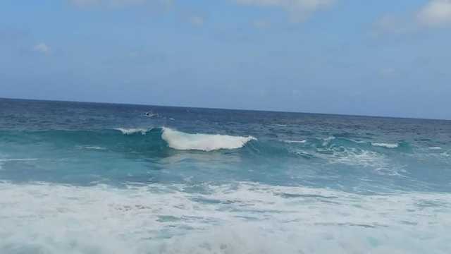 BMKG: Gelombang Tinggi 4 Meter Ancam Perairan Banten, Nelayan Diminta Waspada