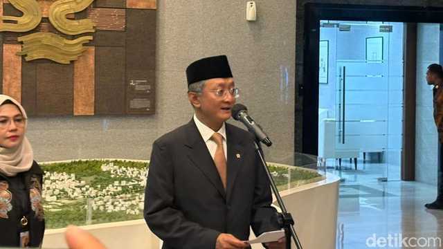 Search image article