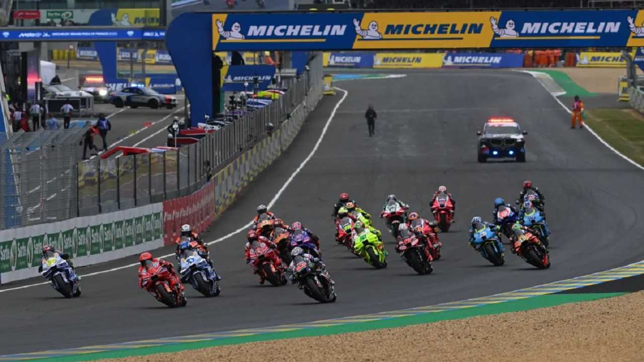 Search image article