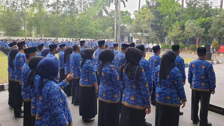 Prabowo naikkan gaji ASN, termasuk guru dan TNI