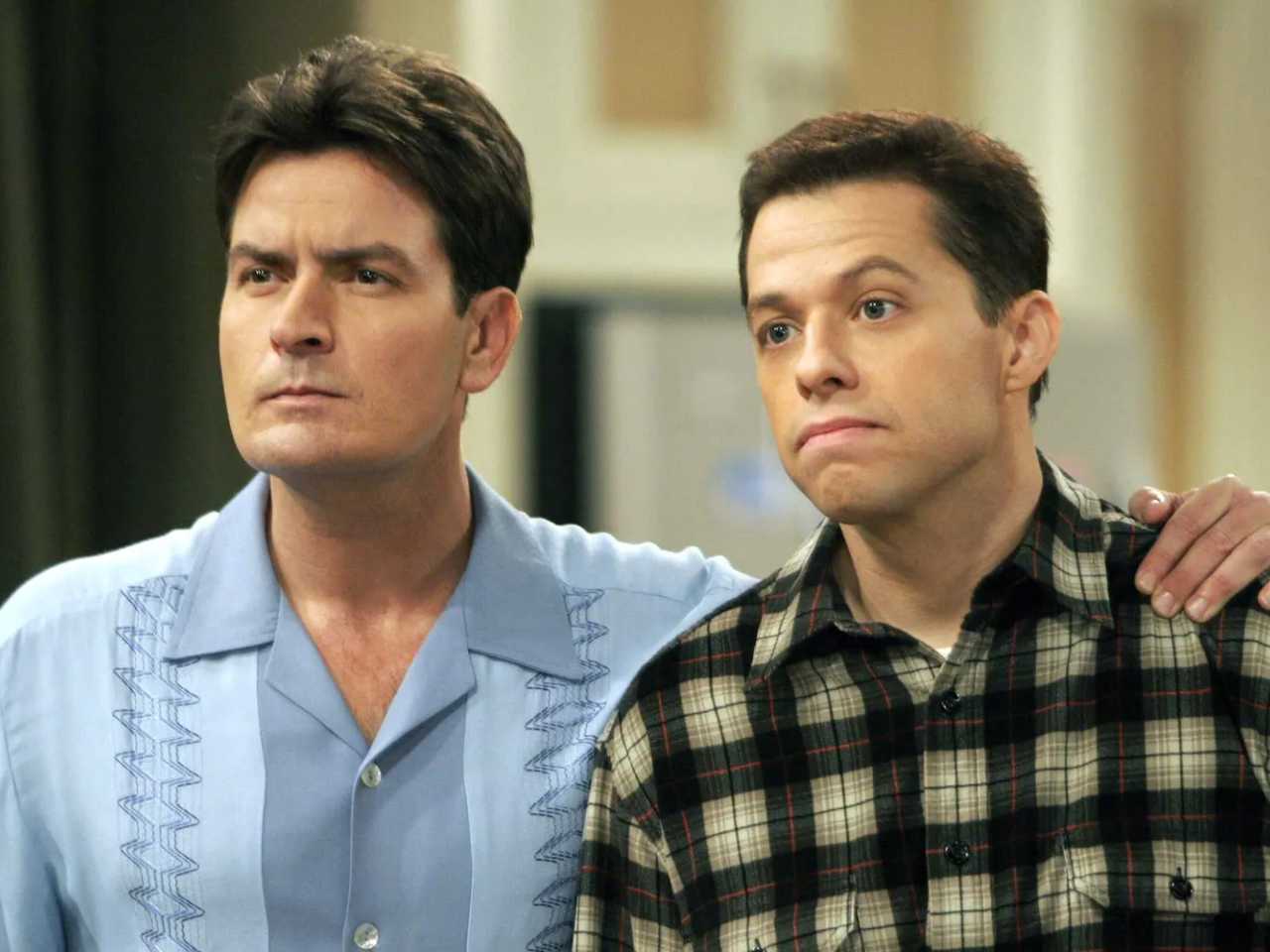 Jon Cryer: Gaji saya sepertiga Charlie Sheen di Two and a Half Men