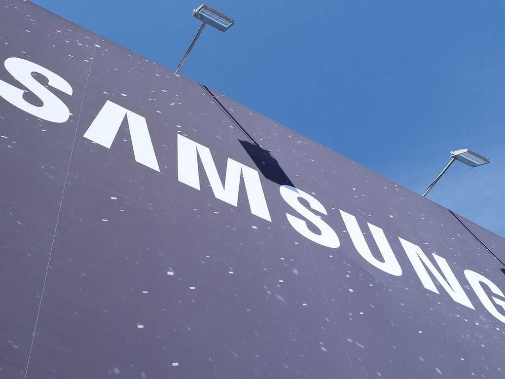 Samsung Bangun Pabrik AI Raksasa, Andalkan 50.000 GPU Nvidia Blackwell