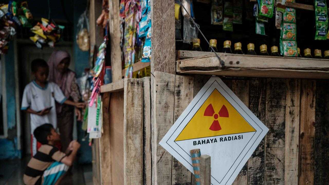 Search image article