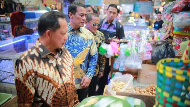 Mentan Amran Tegaskan Pangan Nasional Positif, Inflasi Turun Jadi 2,31%