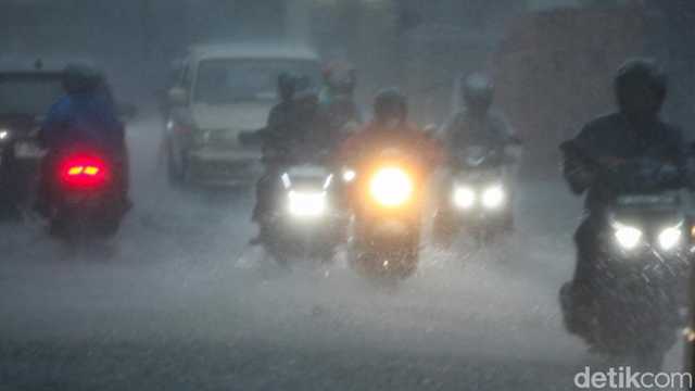 Cara Cek Cuaca Jalan via Website BMKG, Penting untuk Perjalanan