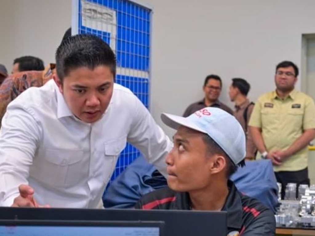 Search image article