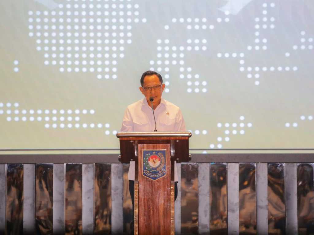 Search image article