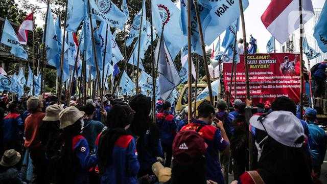 Demo Buruh 30 Oktober: Ribuan Pekerja Desak Kenaikan UMP 8,5%