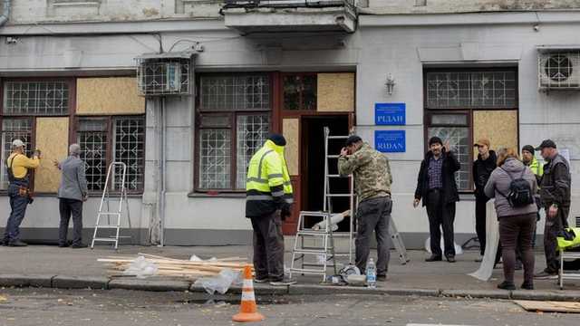 Rusia Hujani Kyiv Rudal Balistik, 8 Warga Terluka