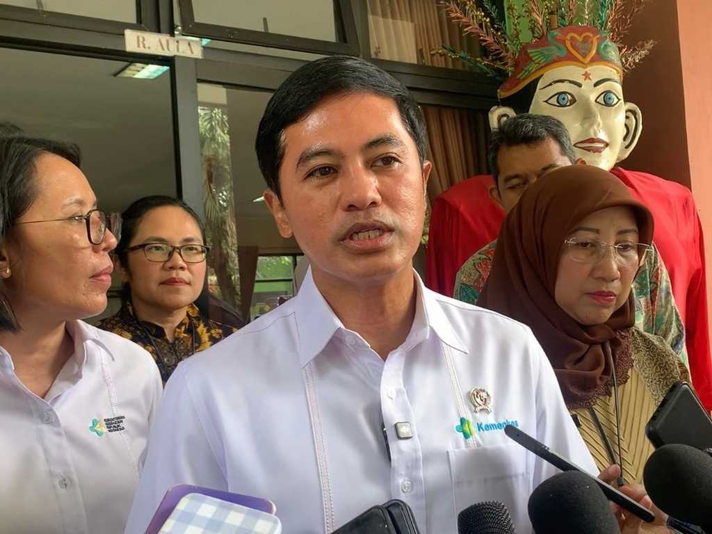 Wamenkes Tegaskan: Pelayanan Kesehatan Hak Semua Warga, Tak Terhalang Identitas